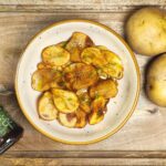 honey butter chips with potatoes, honey, butter, garlic, salt, spring onions and lime