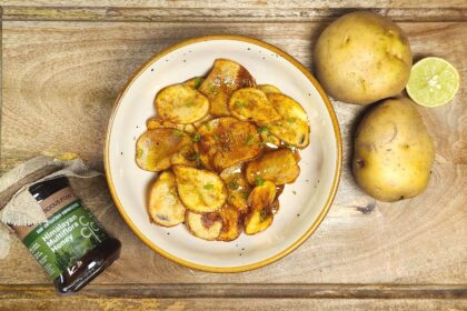 honey butter chips with potatoes, honey, butter, garlic, salt, spring onions and lime